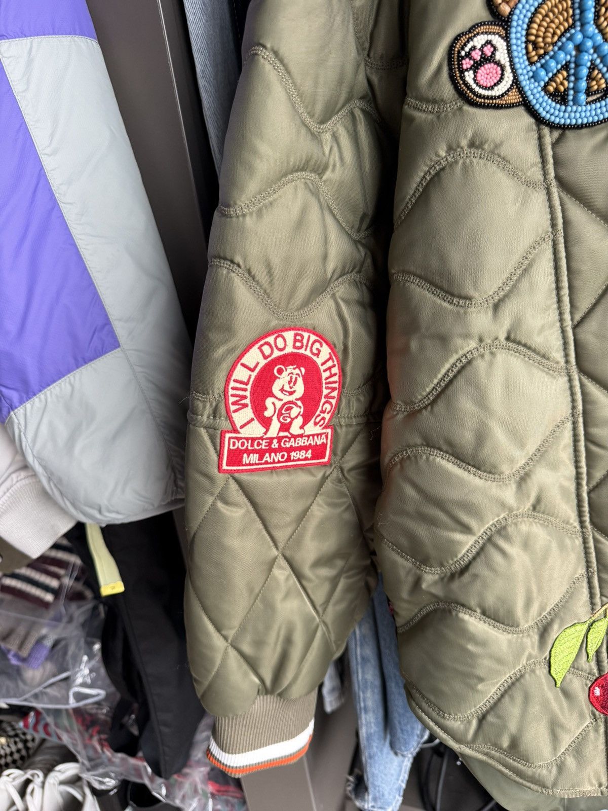 Dolce & Gabbana $2.3k Dolce & Gabbana D&G padded logo embroidered jacket M Size US M / EU 48-50 / 2 - 15 Thumbnail