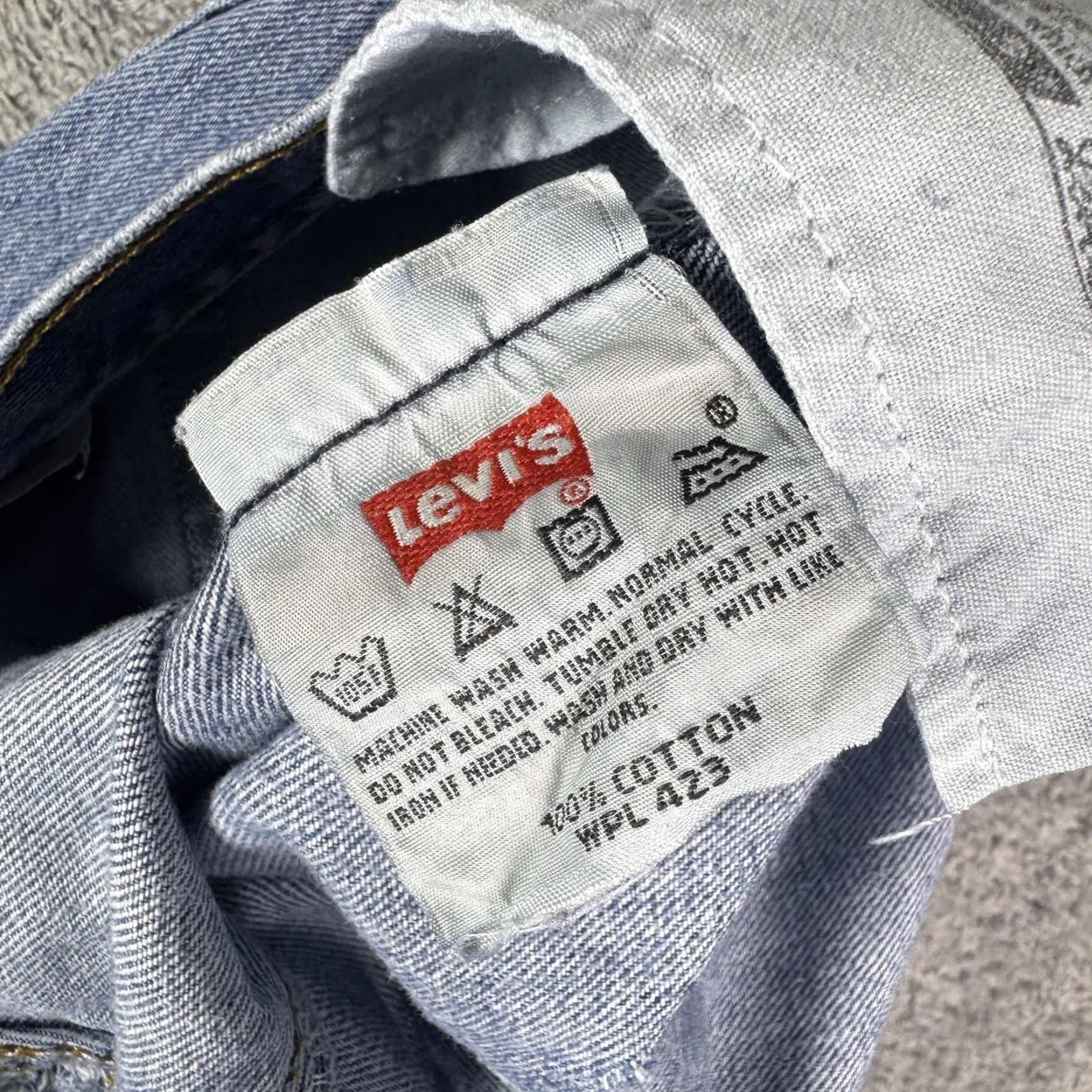 Levi's VINTAGE Levi's 501XX Jeans Men 36x32 Distressed Button Fly Straight Five-Pocket Denim Blue Size US 36 / EU 52 - 7 Thumbnail