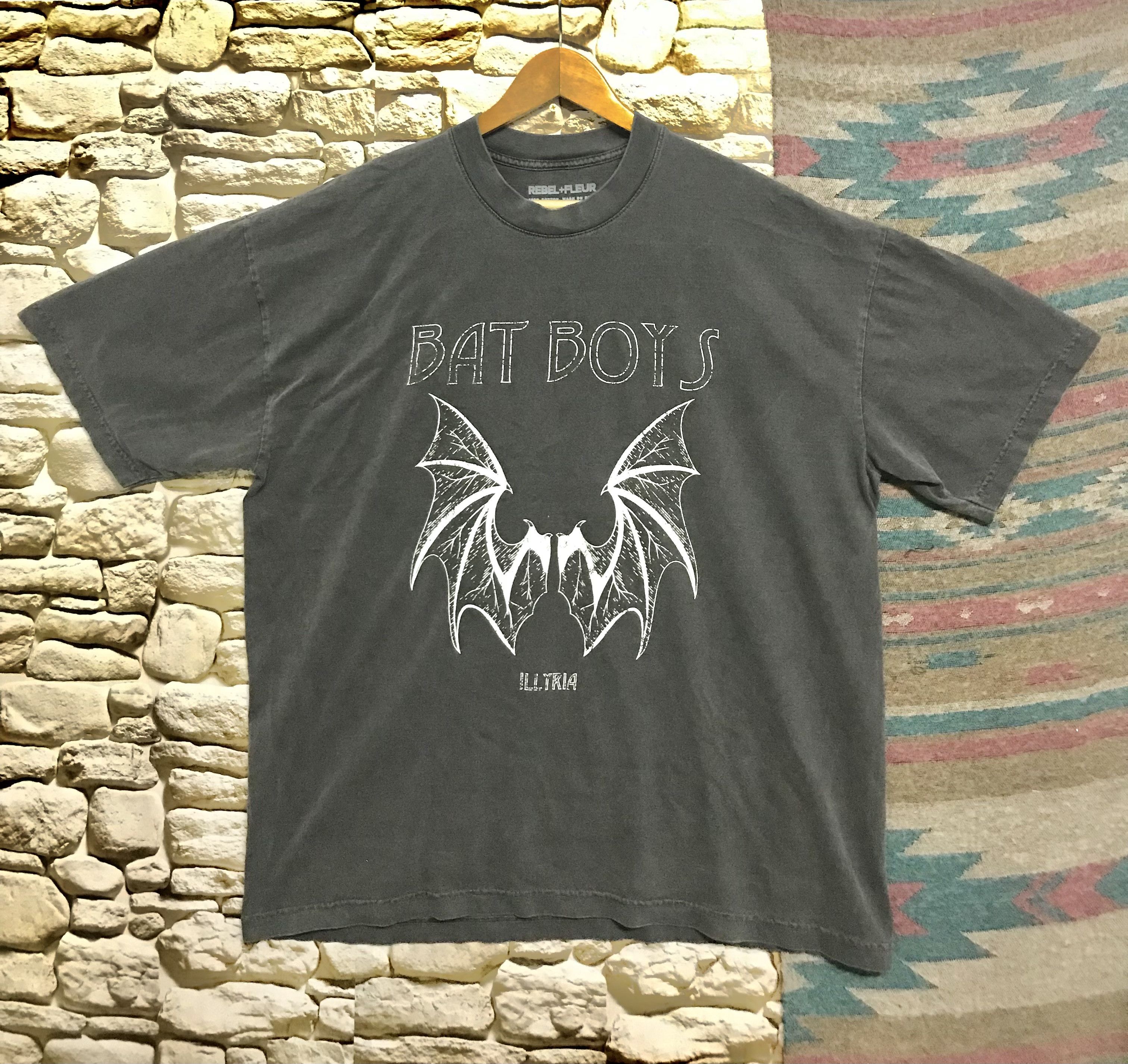 Other Bat Boys Illyria Sunfaded Tees Size US XL / EU 56 / 4 - 1 Thumbnail