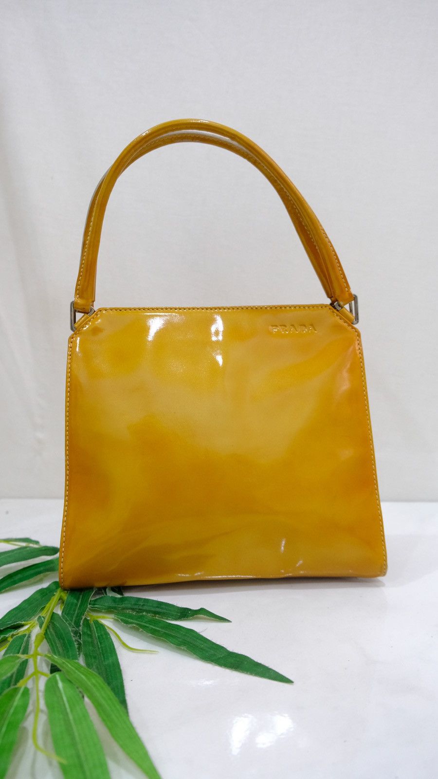 Prada Authentic Prada handbag yellow pattern leather Size ONE SIZE - 2 Thumbnail