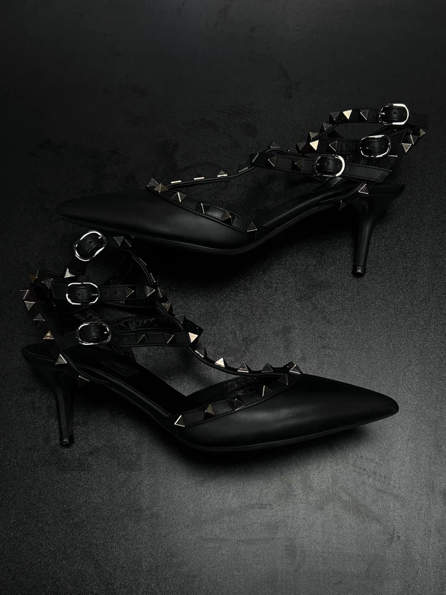 Valentino Valentino Garavani Rockstud Heels K15 Size US 7 / IT 37 - 5 Thumbnail