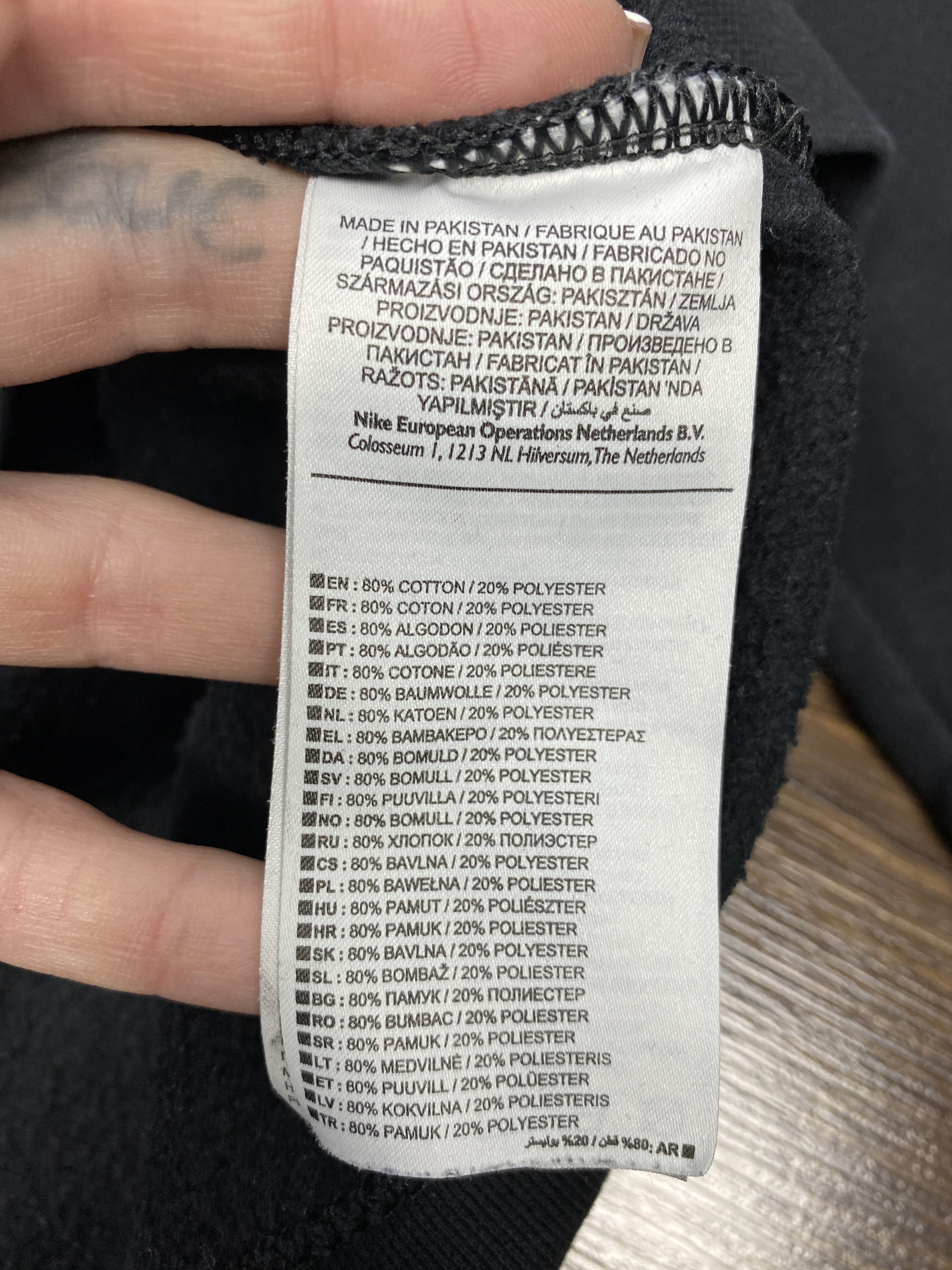 Nike Nike Mens Mini Swoosh Crew Neck Sweatshirt Size US L / EU 52-54 / 3 - 4 Thumbnail