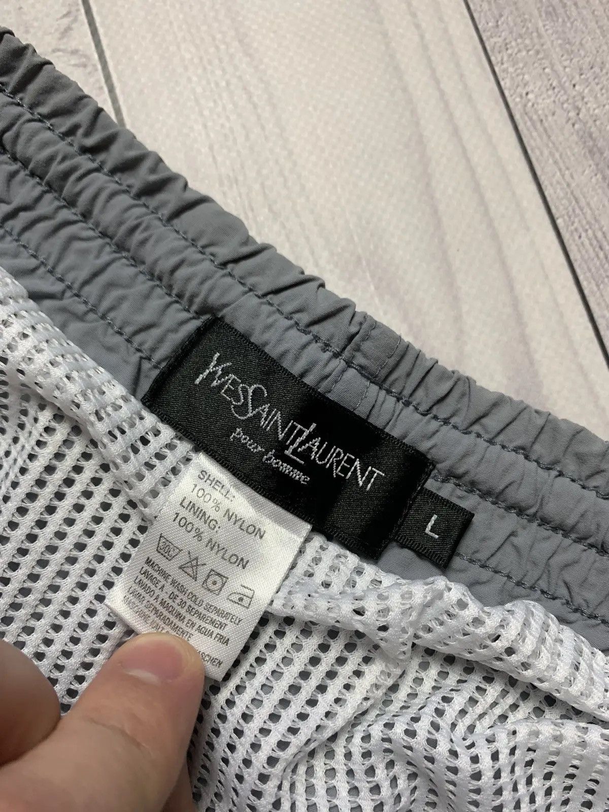 Vintage × Yves Saint Laurent Yves Saint Laurent luxury shorts size L logo rare Size US 34 / EU 50 - 3 Thumbnail