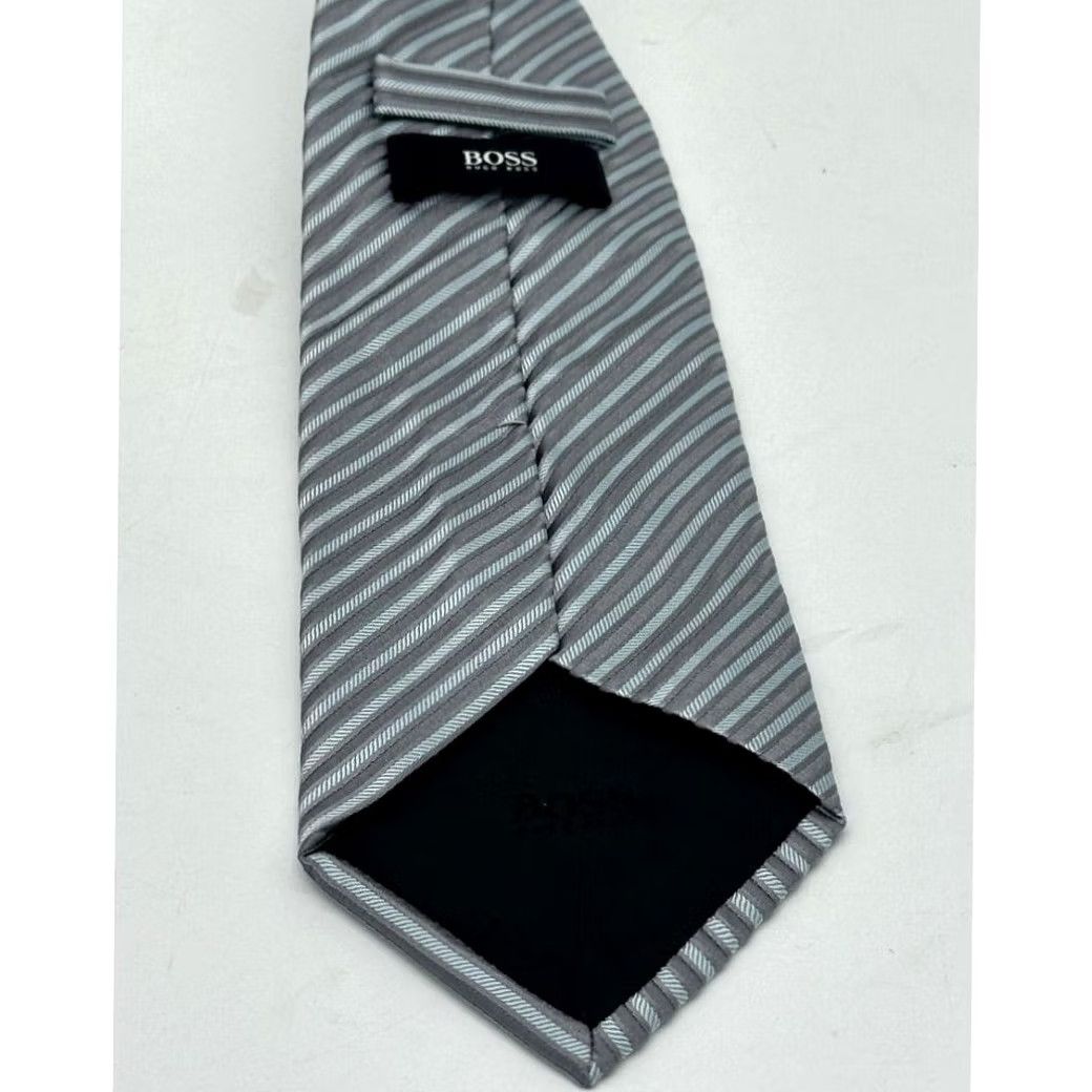 Hugo Boss HUGO BOSS Necktie Adult Grey Blue Striped 100% Silk Tie Office Career Mens Size 44L - 4 Thumbnail