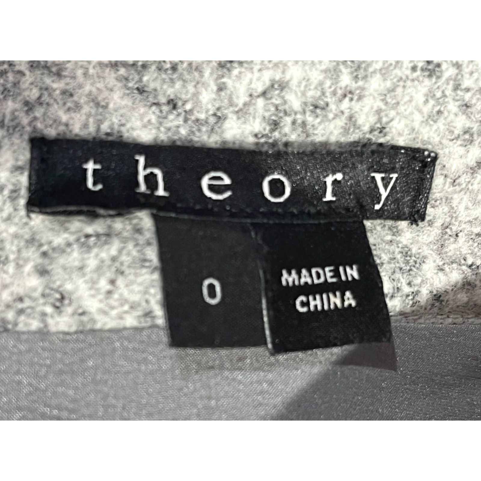 Theory Theory Skirt Women Size 0 Gray A-line Pockets Short Womens Size 25" / US 0 / IT 36 - 3 Thumbnail
