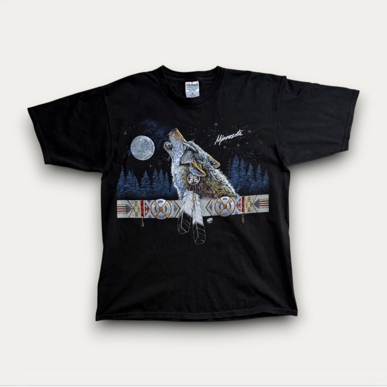 Vintage Vintage Minnesota Native Wolf T-Shirt Size US XL / EU 56 / 4 - 1 Thumbnail