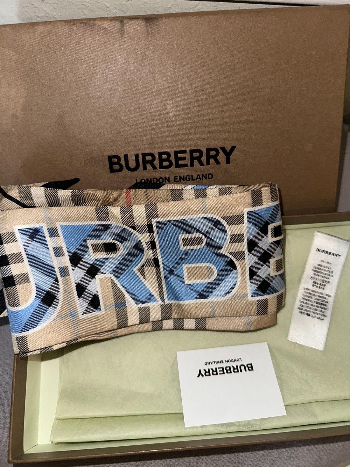 Burberry Burberry Scarf Size ONE SIZE - 6 Thumbnail