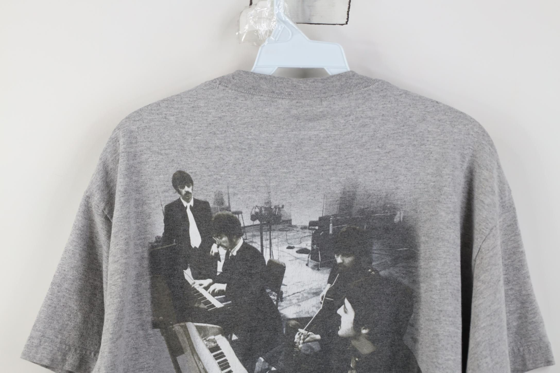 Vintage Vintage Y2K 2002 The Beatles Band T-Shirt Heather Gray Size L / US 10 / IT 46 - 13 Thumbnail