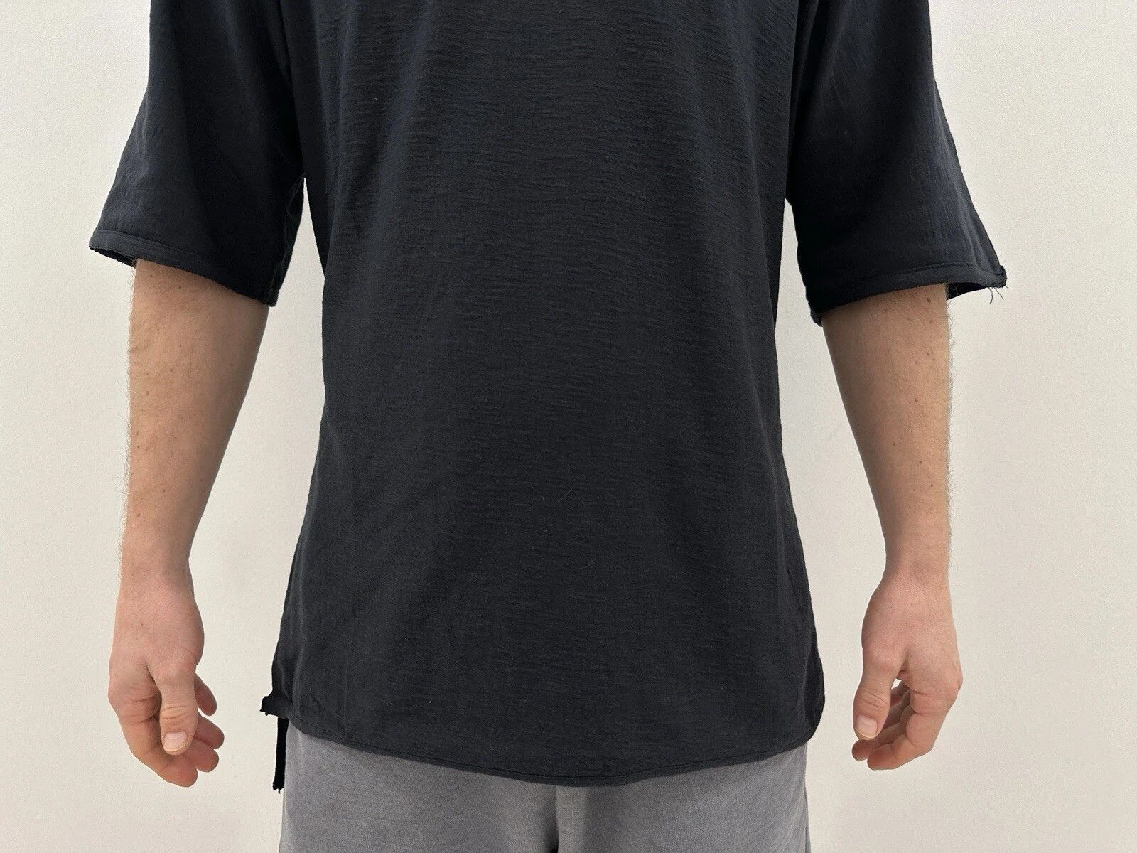 First Aid To The Injured First Aid To The Injured Men T-shirt Avant Owens Oversized Size US M / EU 48-50 / 2 - 4 Thumbnail