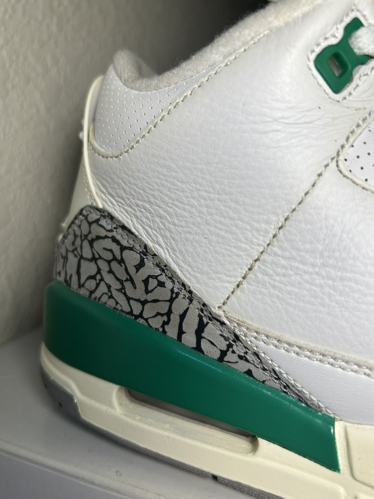 Jordan Brand Air jordan 3 retro (lucky green) Size US 8.5 / EU 41-42 - 6 Thumbnail