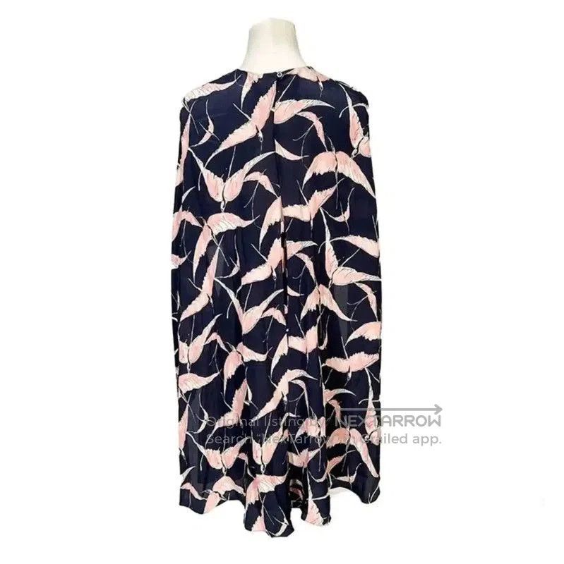 Valentino Valentino Silk Summer Dress with Bird Print . Size S / US 4 / IT 40 - 2 Thumbnail