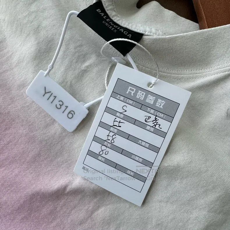 Balenciaga Balenciaga short sleeves Size US S / EU 44-46 / 1 - 7 Thumbnail