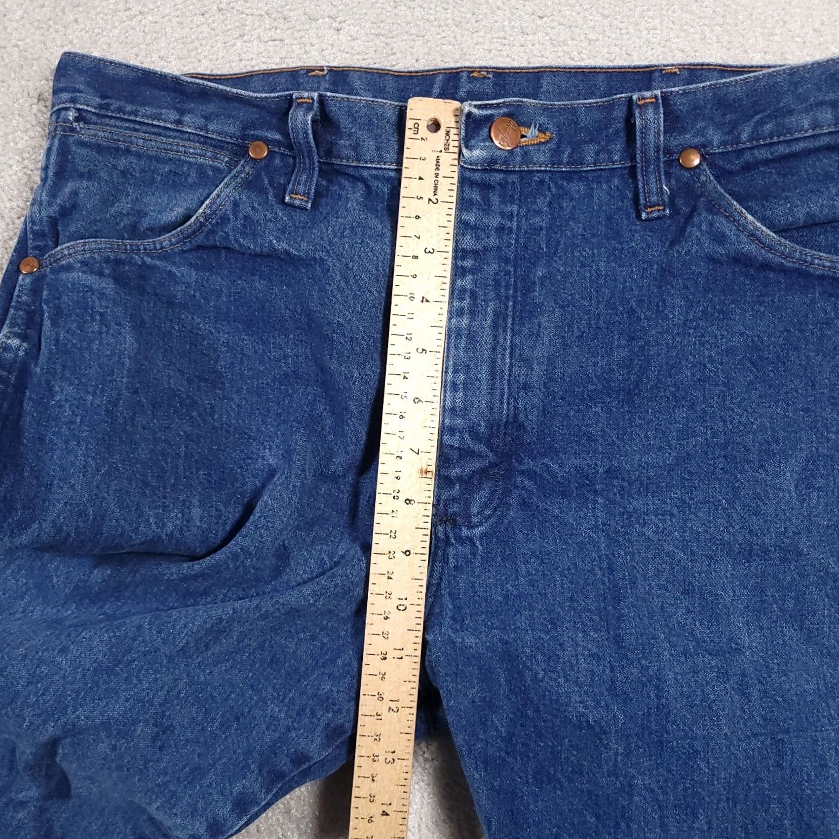 Wrangler VINTAGE Wrangler 13MWZ Original Fit Jeans Mens 36x30 Cowboy Cut Workwear Blue Denim Leather? Size US 36 / EU 52 - 7 Thumbnail