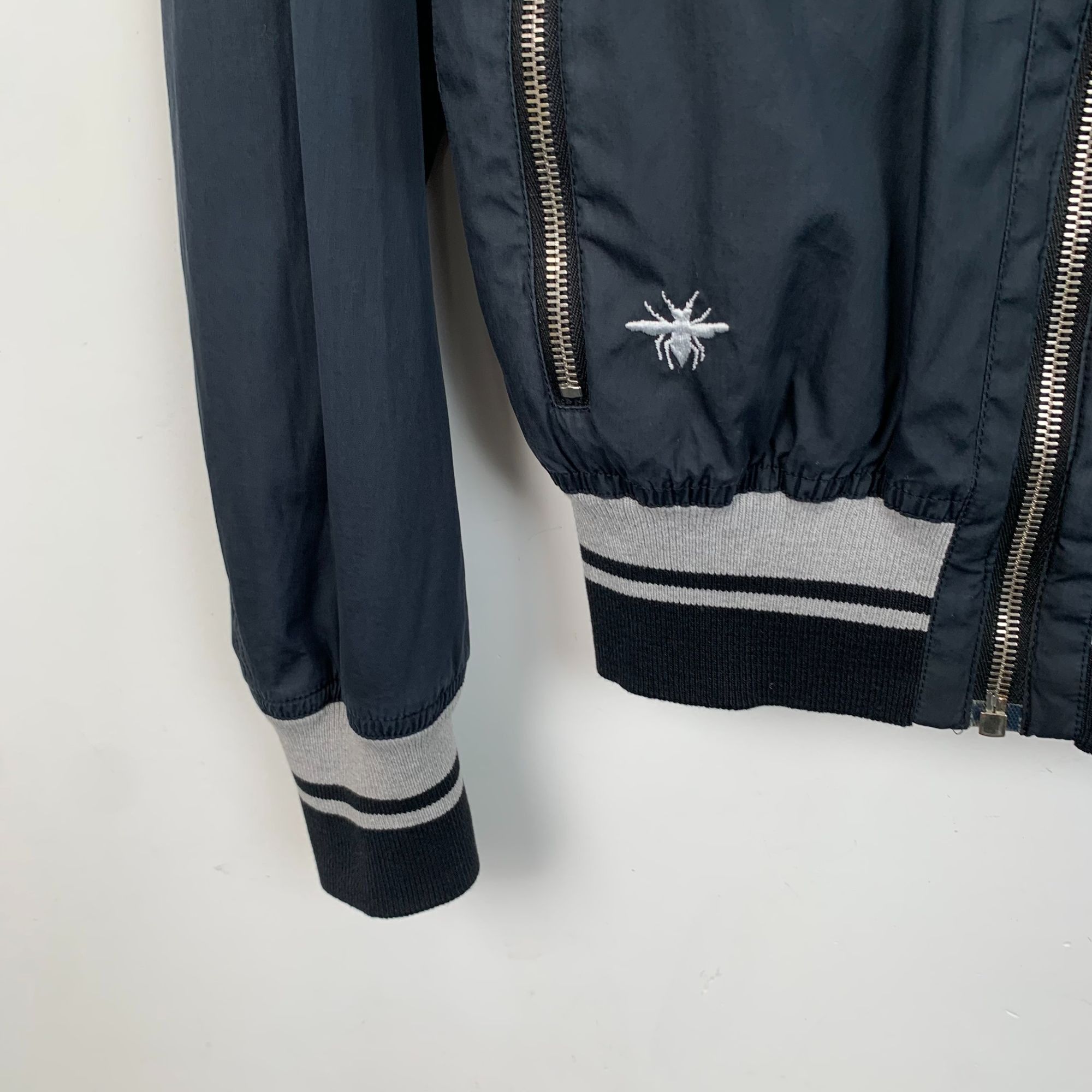 Dior Dior Navy Bomber Jacket With Embroidered Bee Logo Size US S / EU 44-46 / 1 - 4 Thumbnail
