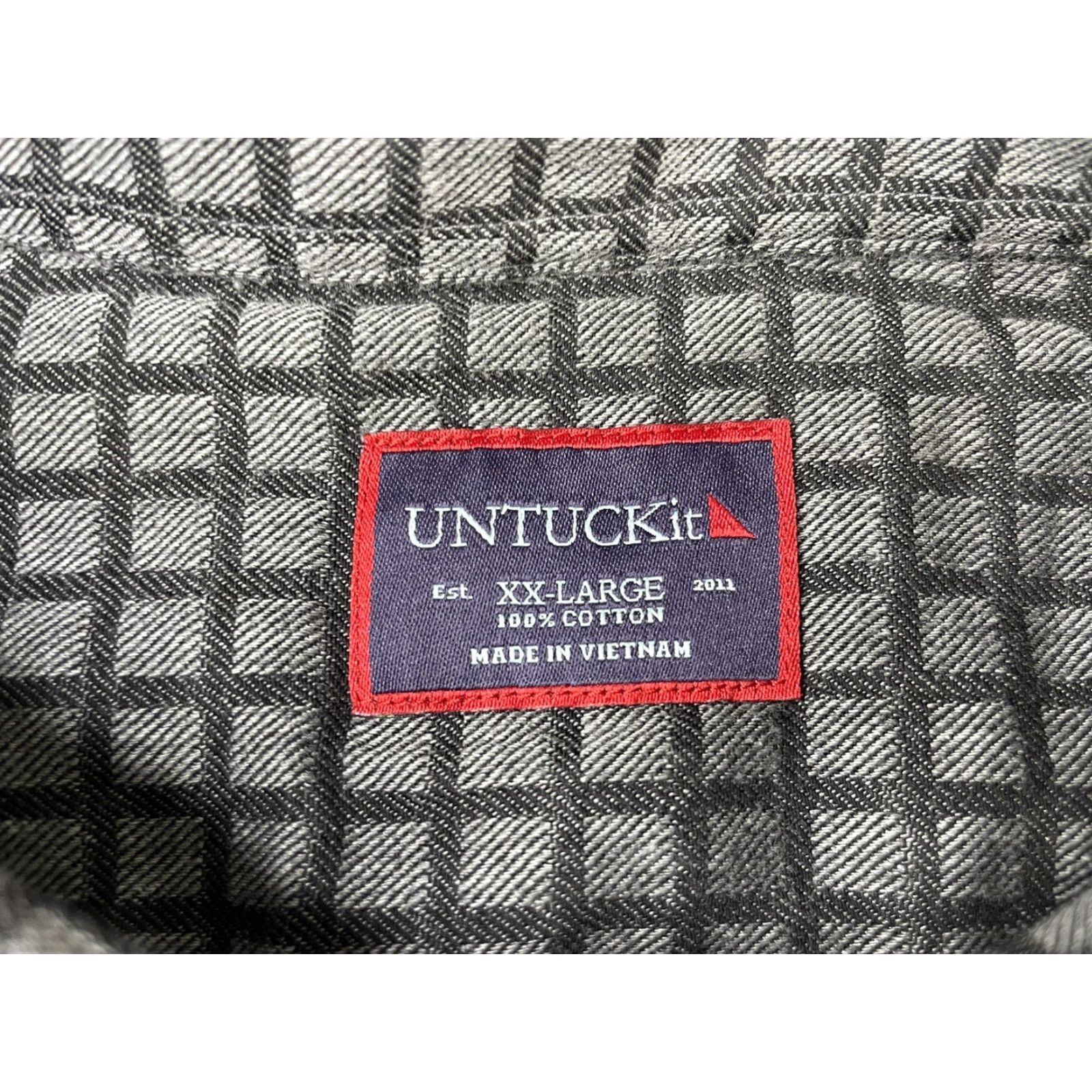 UNTUCKit UNTUCKit Shirt Men 2XL Long Sleeve Button-Up Gray Flannel Plaid Casual Casual Shirt, Gray, Button-Down, Classic Fit Size US XXL / EU 58 / 5 - 3 Thumbnail