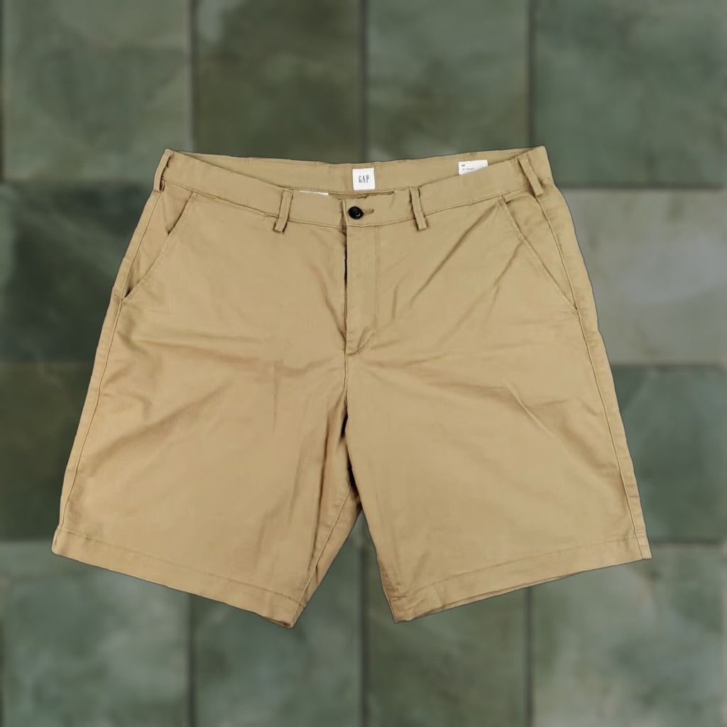 Gap Gap Men's Brown Chino Shorts 38 Casual Pockets Flat Front Stretch 9 Ininseam Preppy Style Vintage No N/A Size US 38 / EU 54 - 1 Thumbnail