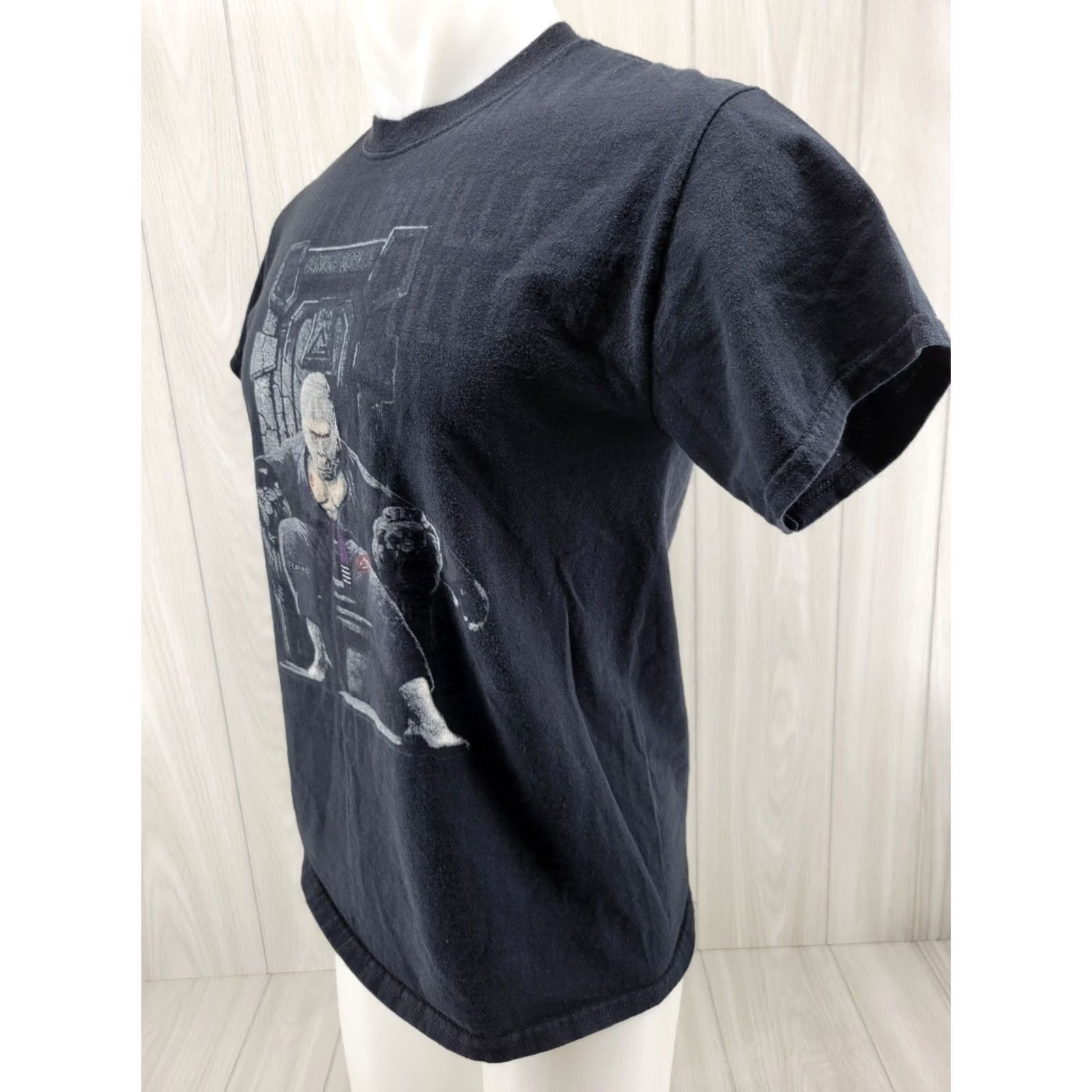 Gildan VINTAGE Christian The Vanilla Gorilla Echols MMA Shirt Size Medium Black Gildan Mens Short Sleeve T-Shirt Graphic Print Size US M / EU 48-50 / 2 - 4 Thumbnail