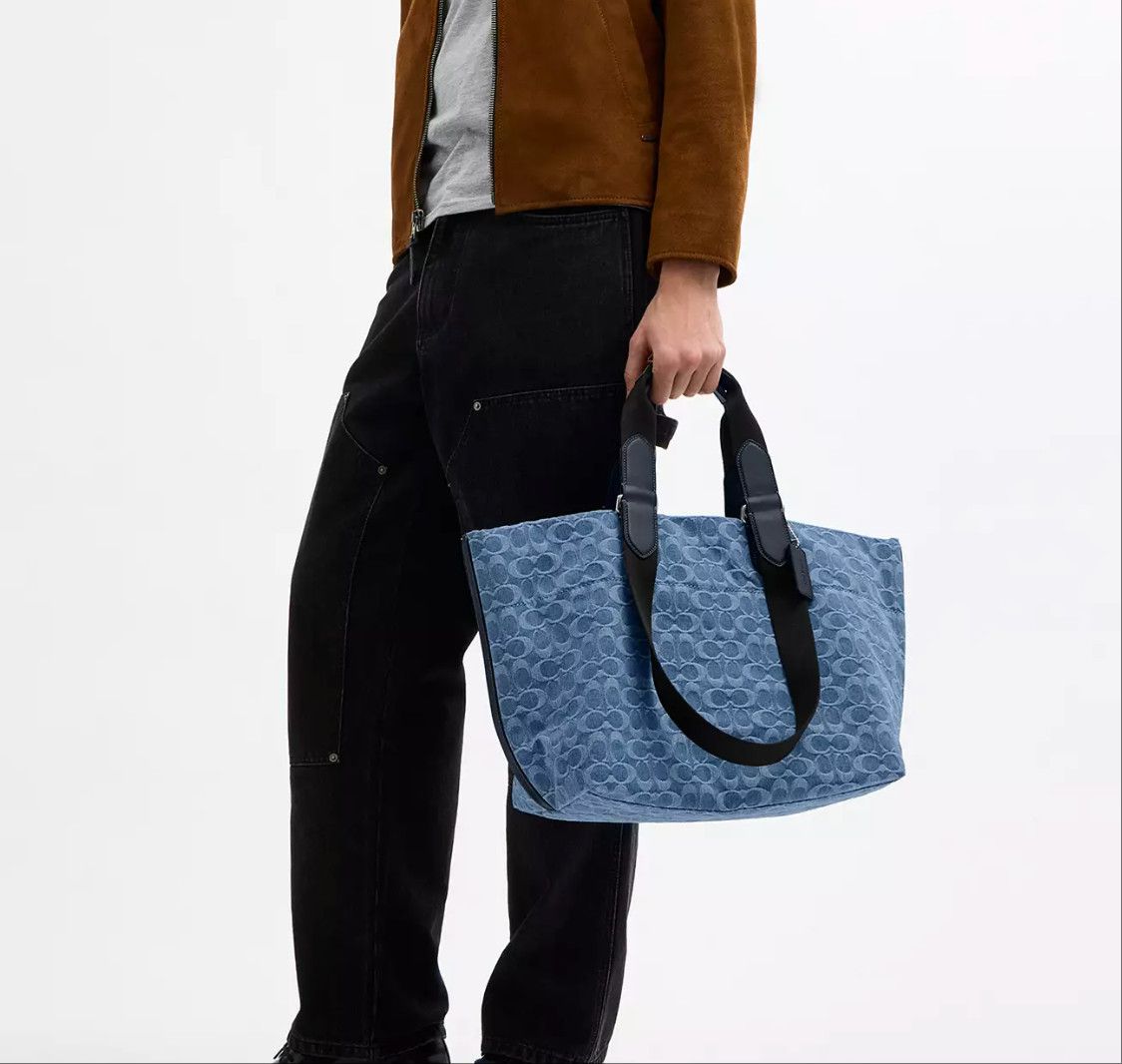 Coach Small Tour Tote Bag In Signature Denim CDF24 Size ONE SIZE - 7 Thumbnail
