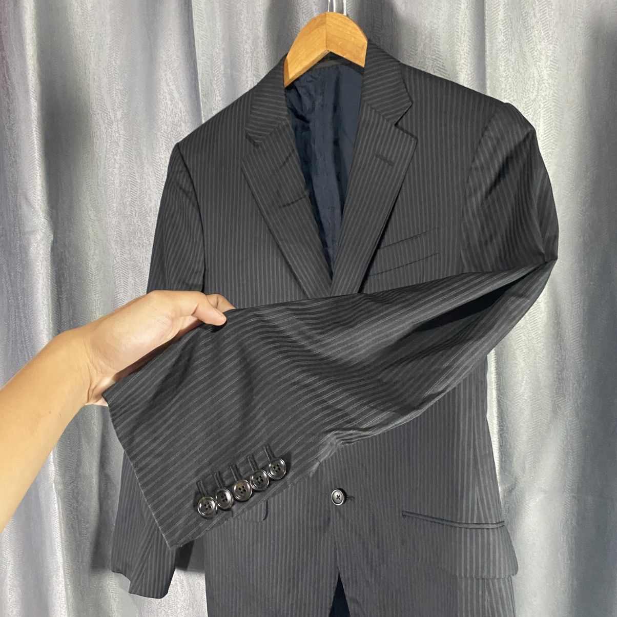 Gucci GUCCI - TOMFORD ERA - DOUBLE BREASTED PINSTRIPED BLAZER Size 48R - 2 Thumbnail