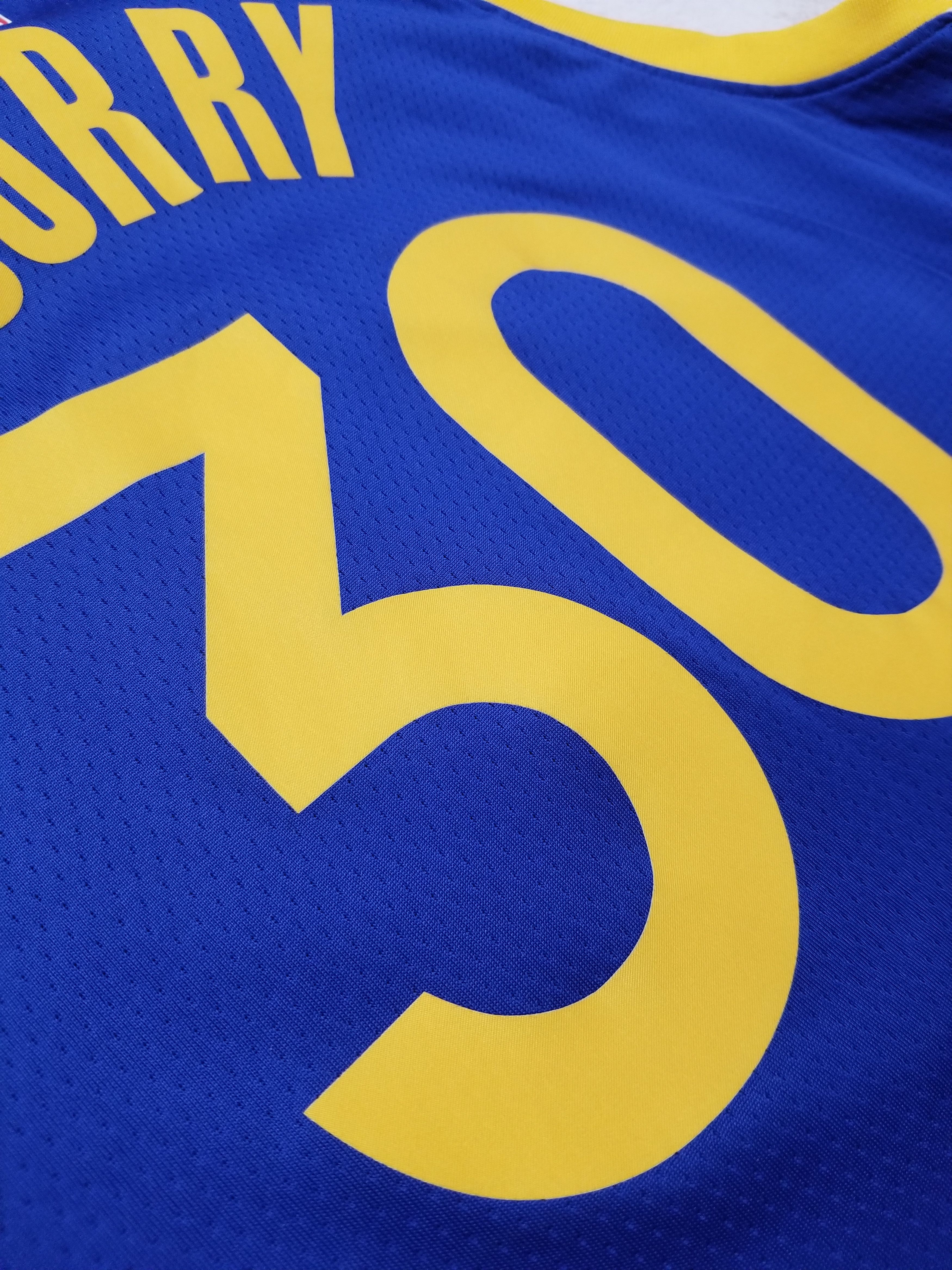 Nike Stephen Curry #30 Nike Golden State Warriors Swingman Jersey Size US L / EU 52-54 / 3 - 6 Thumbnail