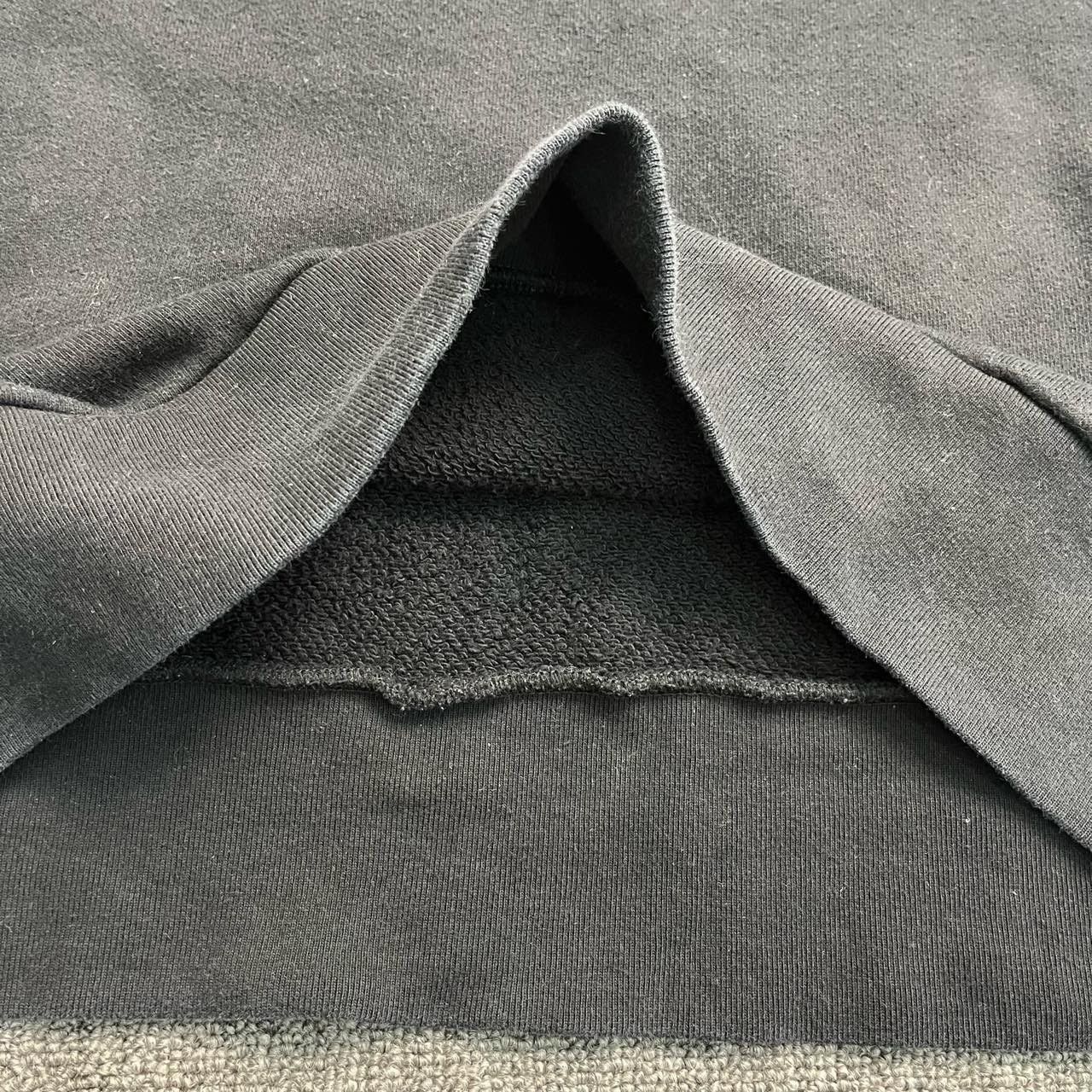 Gucci Gucci Black and red big logo sweatshirt 2501-Nextarrow Size US M / EU 48-50 / 2 - 3 Thumbnail