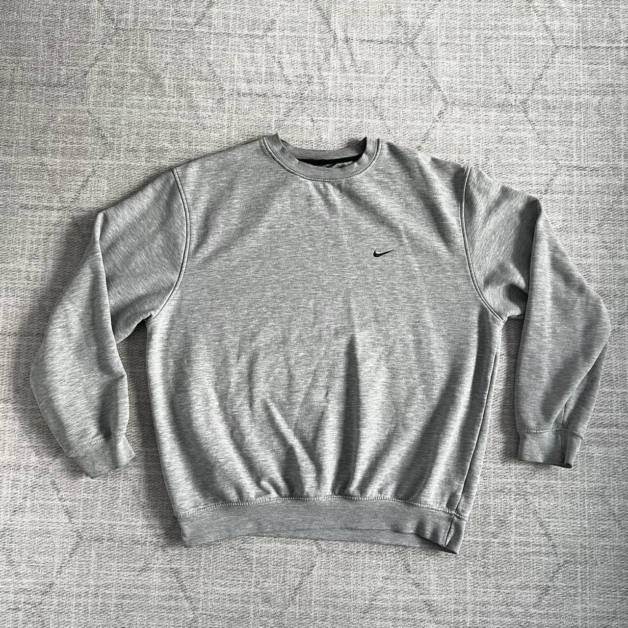 Nike Vintage 2000s Y2K Nike Grey Distress Grunge Crewneck Sweater Size US L / EU 52-54 / 3 - 1 Thumbnail
