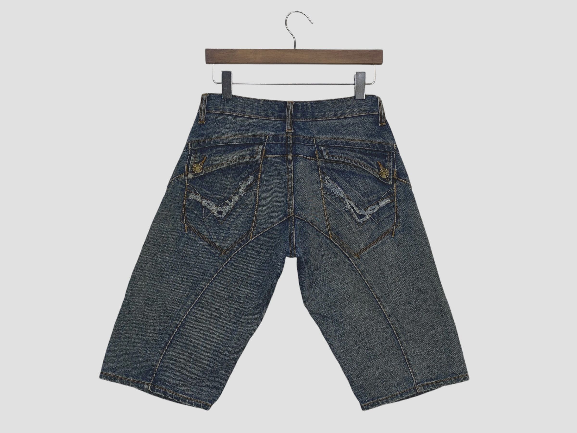Japanese Brand Ikea Baker Pocket Short Jeans Size US 29 - 2 Thumbnail