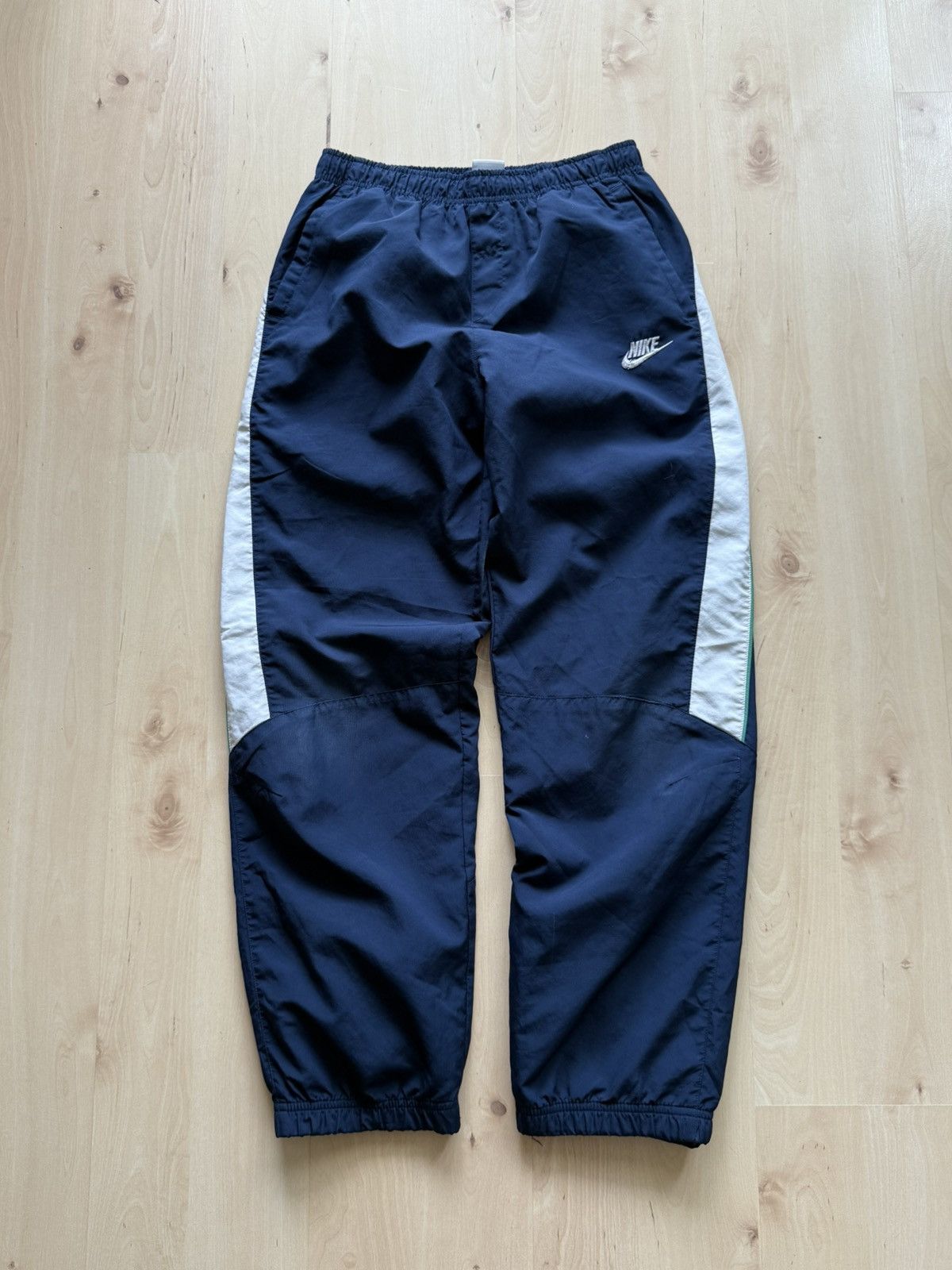 Nike Nike Vintage Track nylon Pants Embroidered Swoosh 90s Size US 28 / EU 44 - 1 Thumbnail