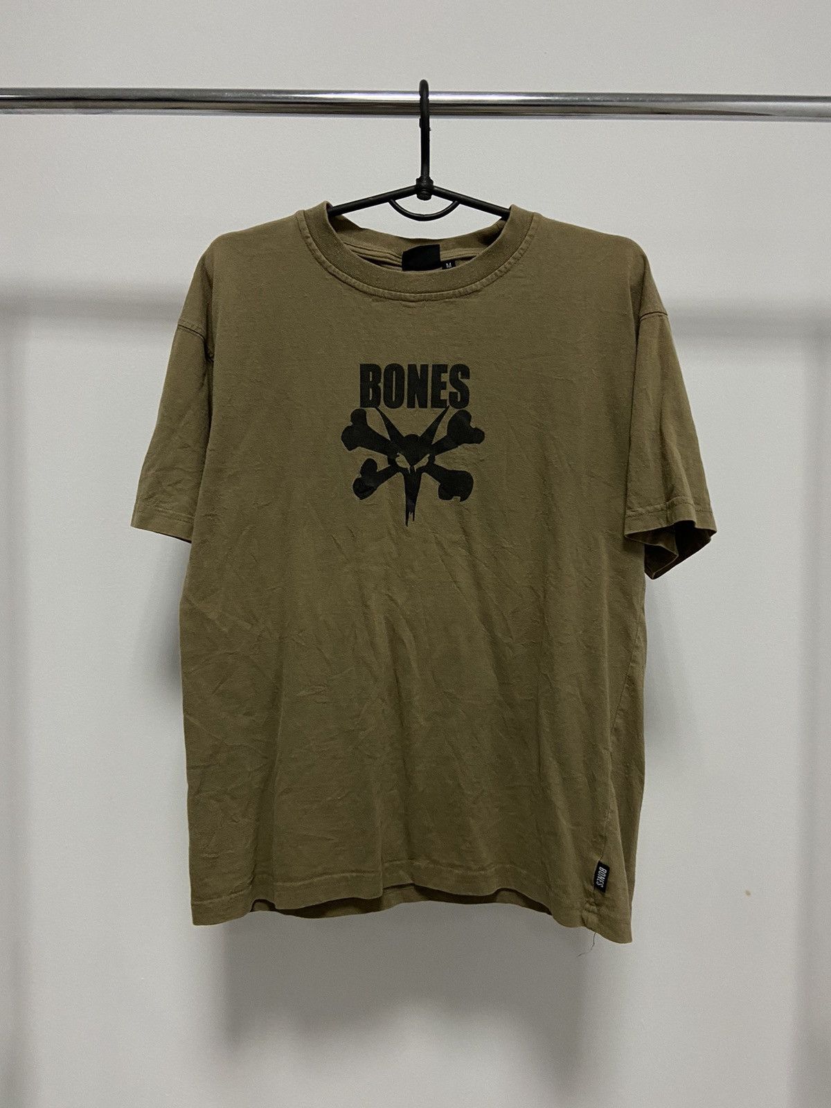 Bones Bones Skate One Vintage t Shirt Big Logo Y2K Size US M / EU 48-50 / 2 - 1 Thumbnail