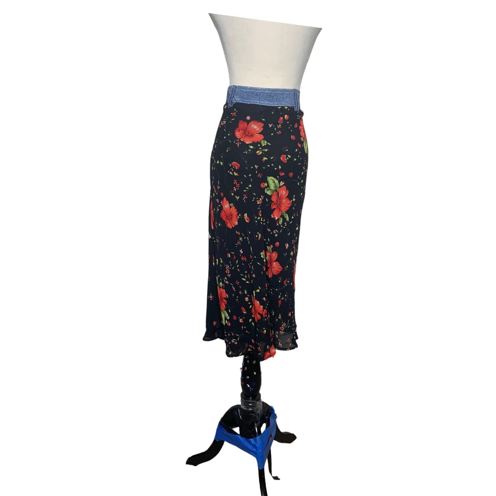 Maje Maje Paris black red floral ruffled skirt size 3- Small Size 32" / US 10 / IT 46 - 10 Thumbnail