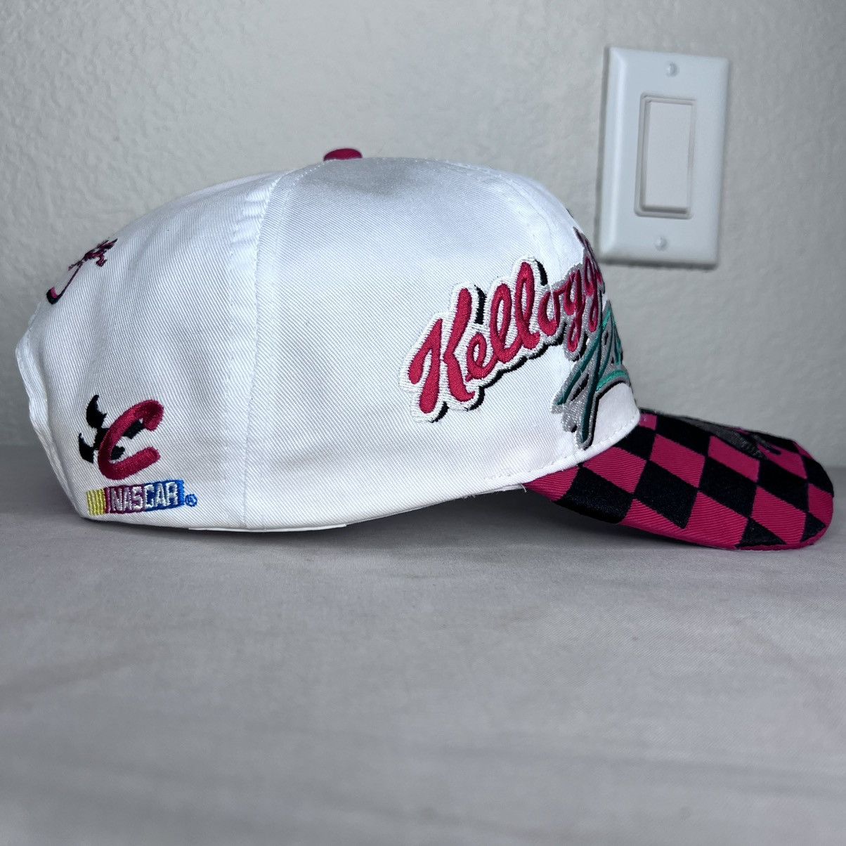 Chase Authentics Chase Terry Labonte Kellogg's Racing Tony The Tiger Snapback Size ONE SIZE - 4 Thumbnail