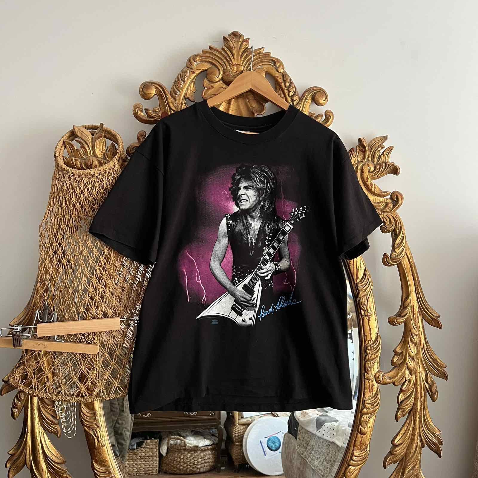Band Tees × Vintage Vintage Randy Rhodes 1992 rock tshirt 90s Sz L Size US L / EU 52-54 / 3 - 1 Thumbnail