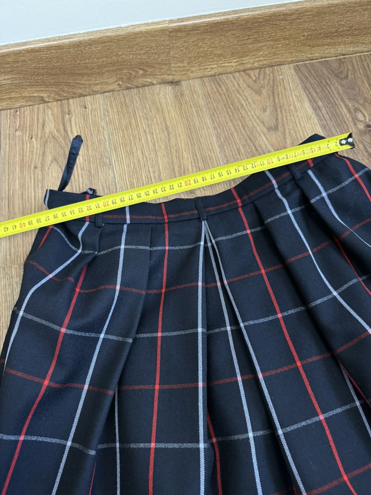 Burberry × Vintage Vintage wool skirt Burberry Nova Check 90s original Size 34" / US 12 / IT 48 - 5 Thumbnail