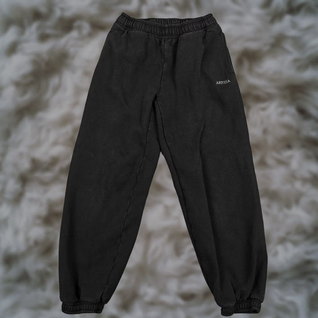 Aritzia Aritzia Sweatpants Womens 2XS Black Sweatfleece Mega Fit Cozy Fleece Joggers Size 24" / US 00 / IT 34 - 1 Thumbnail