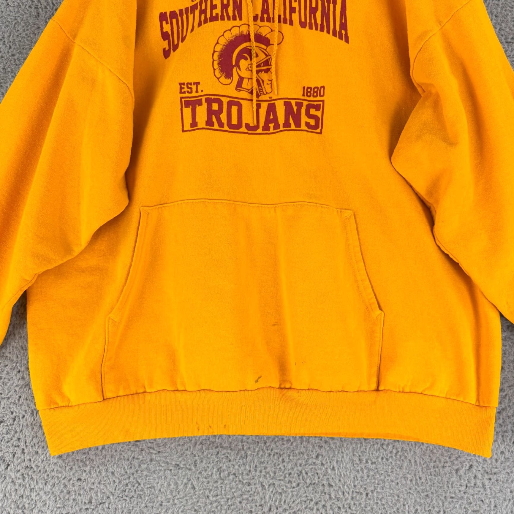 Vintage USC Trojans Hoodie Sweater Unisex 2XL Yellow Graphic Pullover Long Sleeve Crew Neck College 90s Mens Womens Size US XXL / EU 58 / 5 - 4 Thumbnail