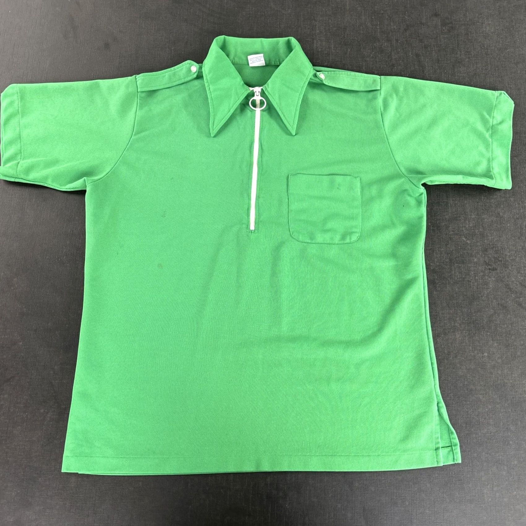 Vintage VINTAGE Hilton Polo Shirt Collared 1/4 Zip Short Sleeve Green 70s Retro Beer Bowling 70s Mens L Size US L / EU 52-54 / 3 - 7 Thumbnail
