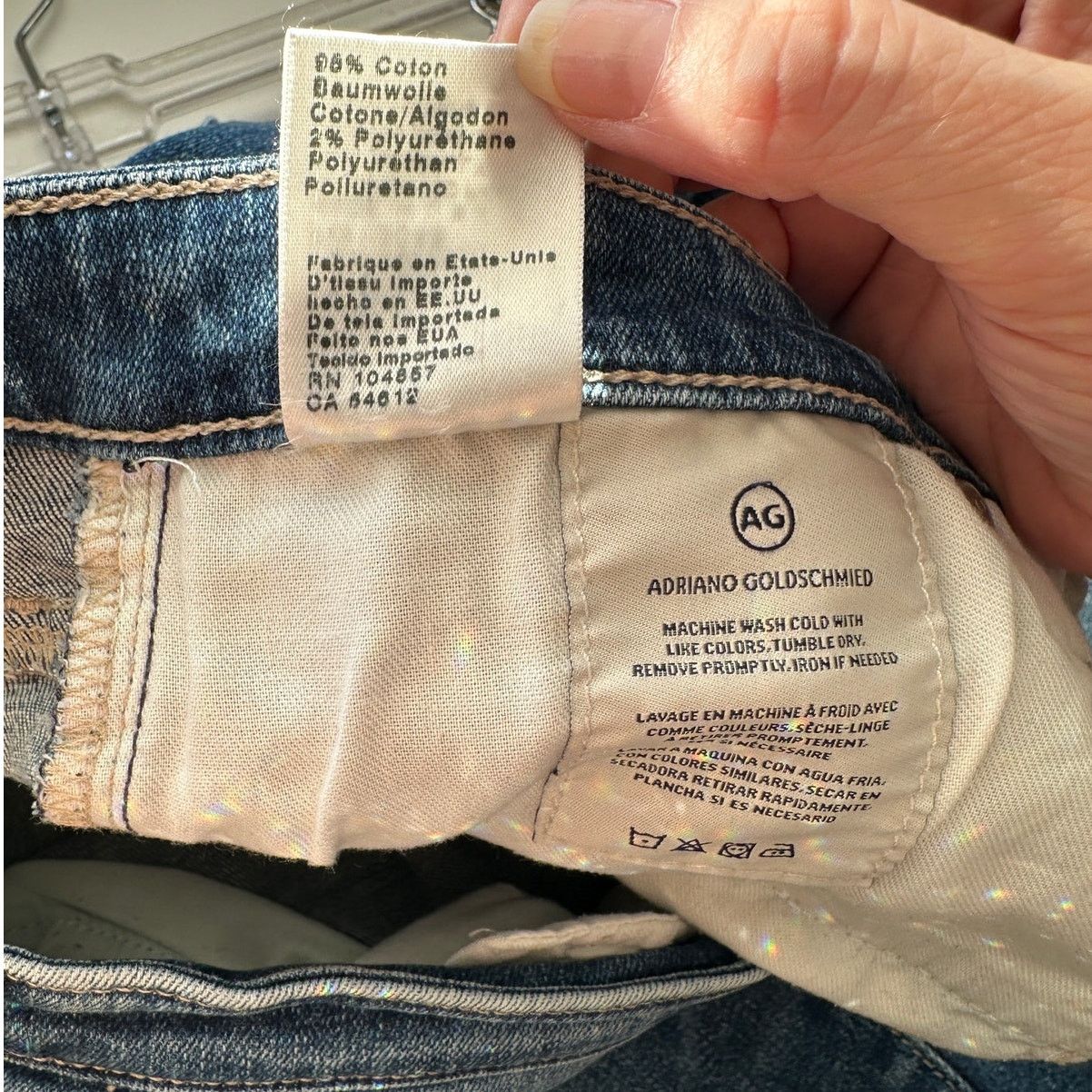 AG Adriano Goldschmied AG The Prima cigarette leg jeans med wash raw cuffed hem 32R Size 32" / US 10 / IT 46 - 10 Thumbnail