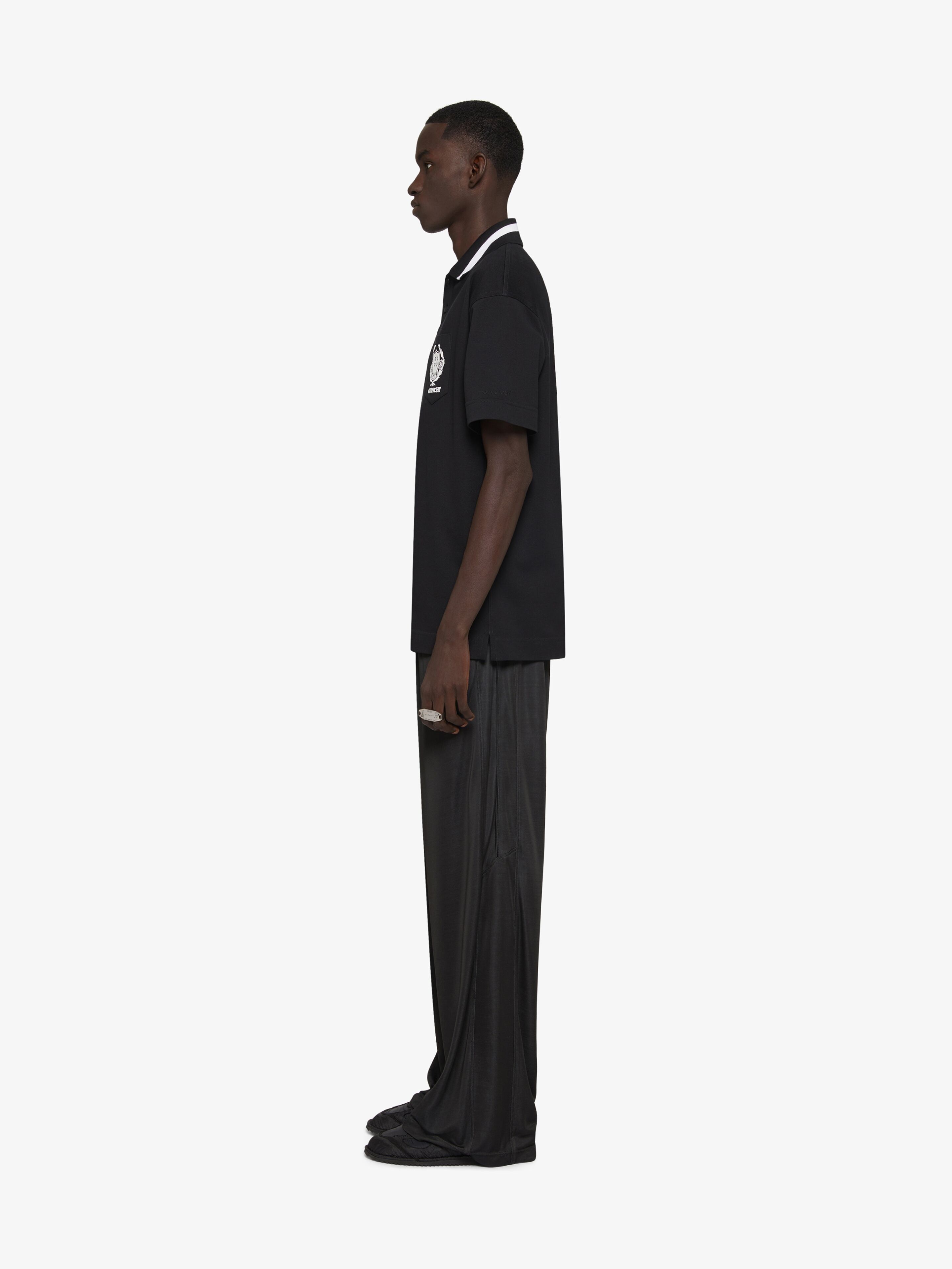 Givenchy o1w1db10326 Knitted Polo Shirt in Black Size US XS / EU 42 / 0 - 3 Thumbnail