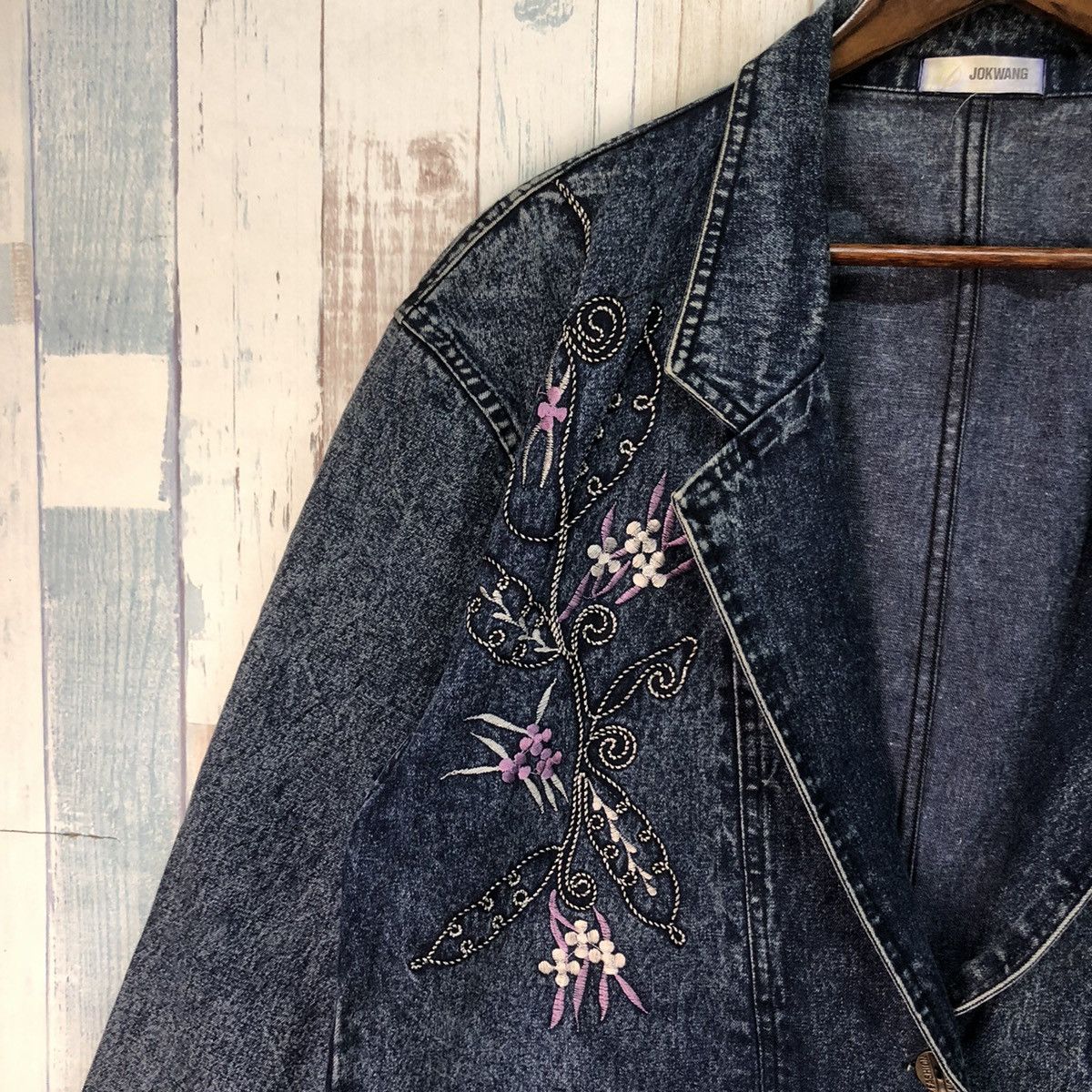 Japanese Brand × Vintage Vintage Jokwan Floral Embroidery Denim Jacket Size US L / EU 52-54 / 3 - 4 Thumbnail