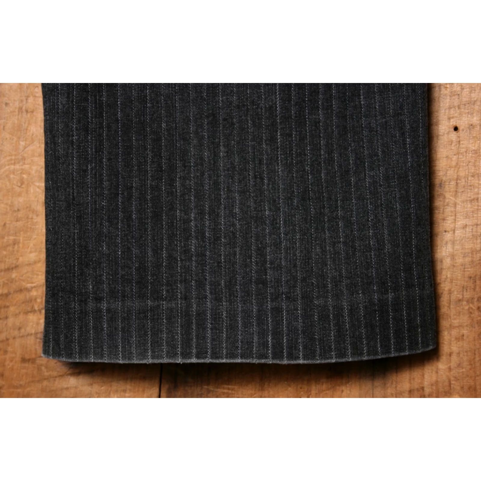 Vintage Y2K Vintage Polo Jeans Black Pinstriped Stretch Denim Bootcut Ankle Jeans Sz. 14 Womens Tight Waist 35in Inseam 28.5in 99% Cotton 1% Spandex Size 36" / US 14 / IT 50 - 6 Thumbnail