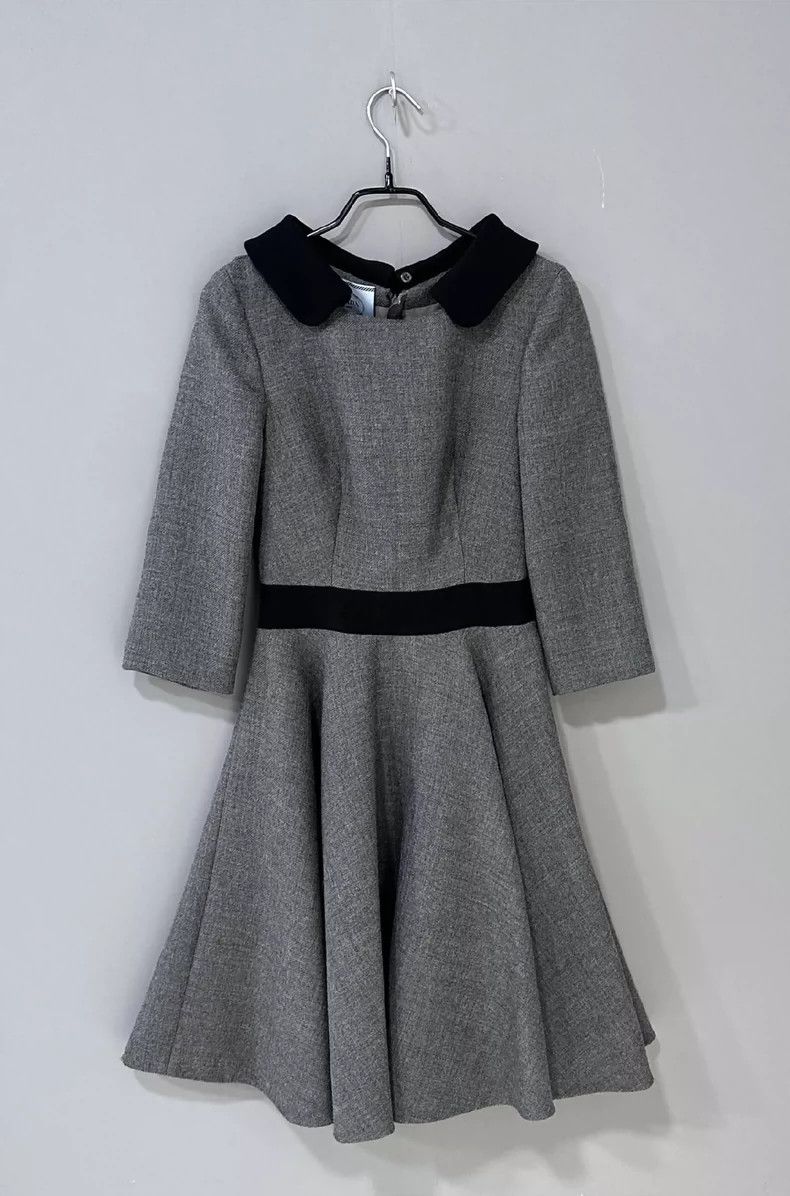 Prada Prada Small lapel dress 2502-Nextarrow Size XS / US 0-2 / IT 36-38 - 1 Thumbnail