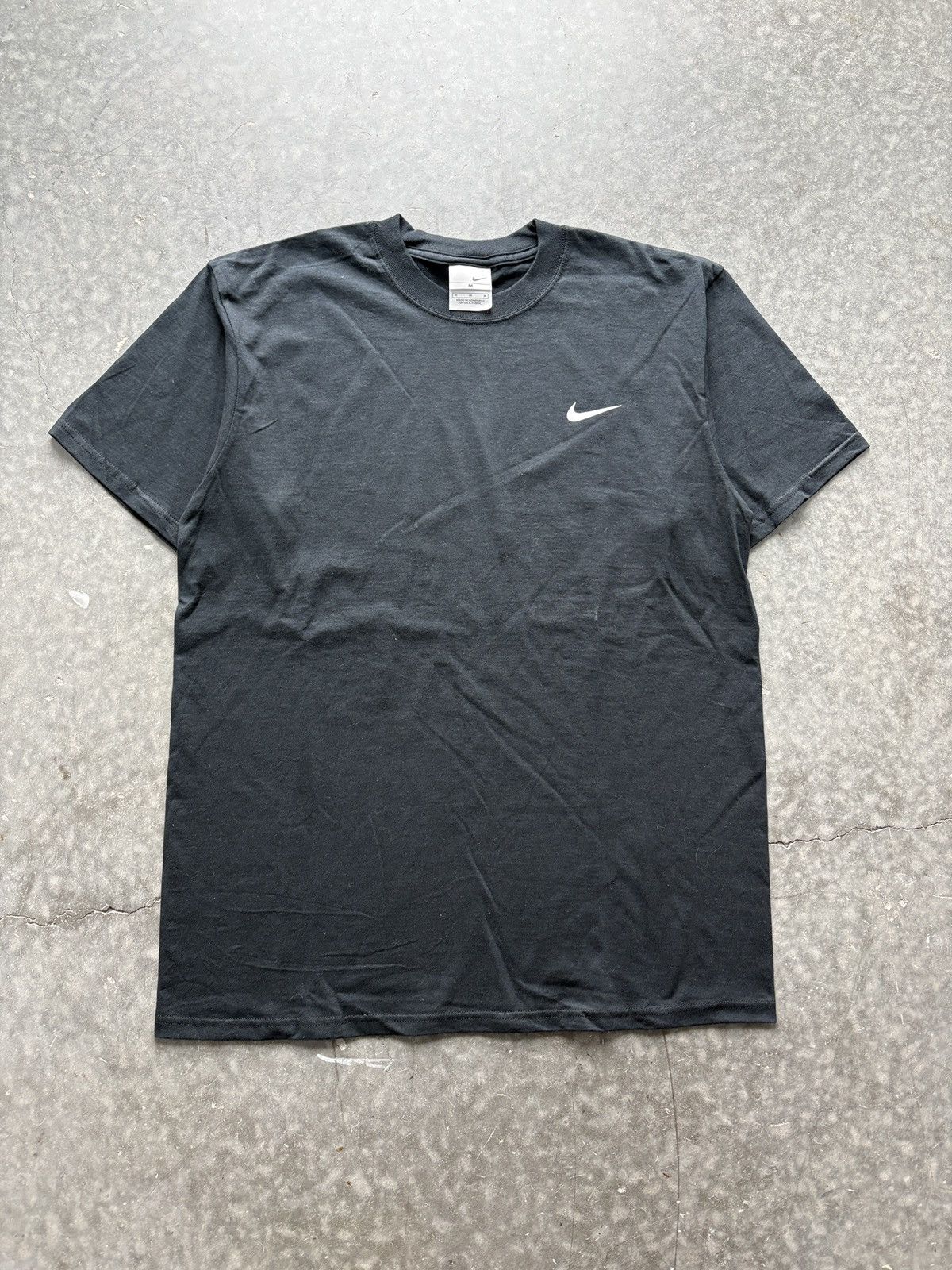 Nike Vintage Y2K Nike Swoosh Tee Size US L / EU 52-54 / 3 - 1 Thumbnail