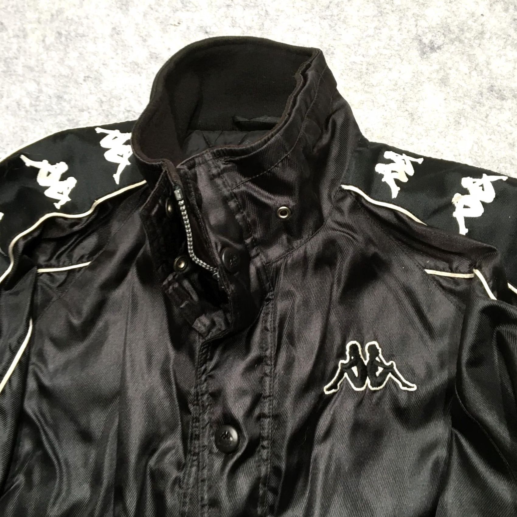 Kappa VINTAGE Kappa Track Jacket Mens M Black Nylon Puffer Logo Tape 90s Coat Sanctioned Zip Front Size US M / EU 48-50 / 2 - 4 Thumbnail