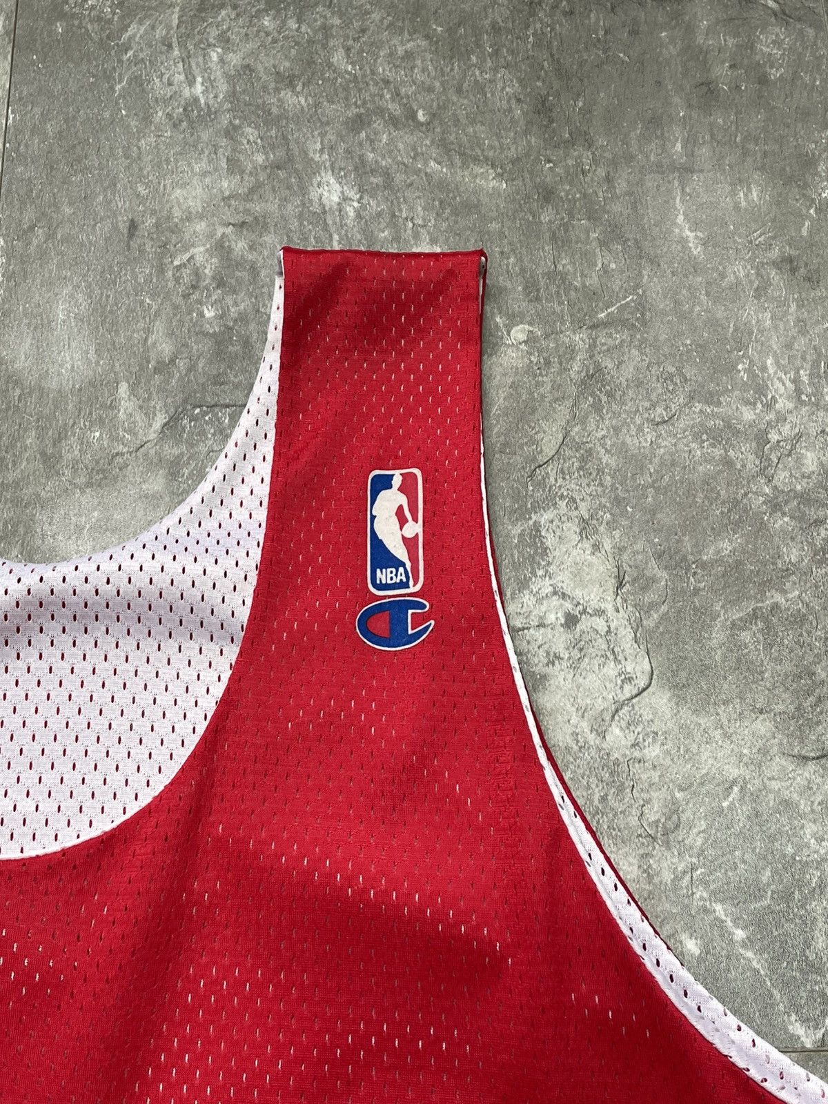 Champion Champion Chicago Bulls Reversible Jersey 90s Vintage Size US XL / EU 56 / 4 - 2 Thumbnail