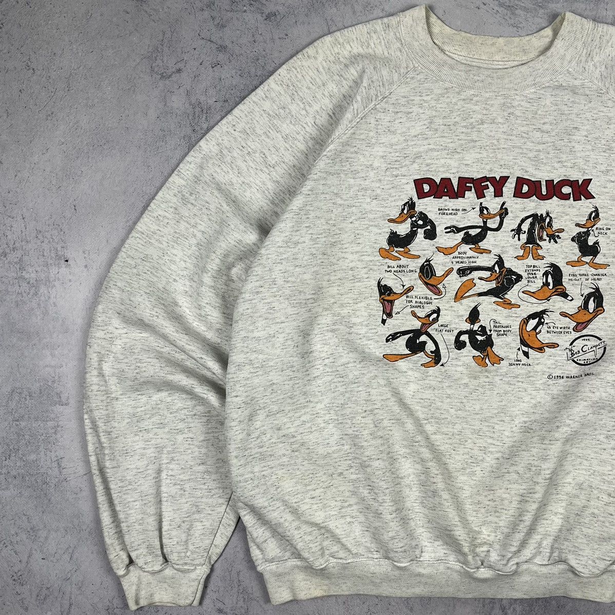 Vintage Vintage Duffy Duck Warner Bros cartoon sweatshirt 1994 Size US M / EU 48-50 / 2 - 3 Thumbnail