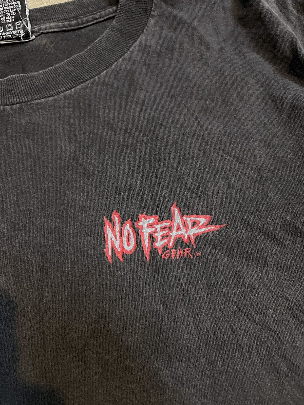 No Fear × Vintage RARE Vintage No fear big logo spell out backhit 90s USA tee Size US XL / EU 56 / 4 - 3 Thumbnail