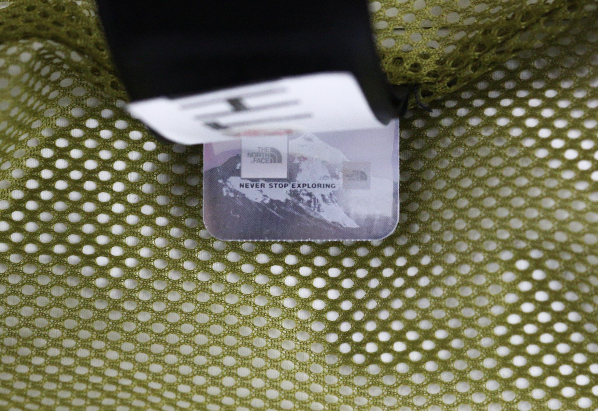 The North Face M Waterproof Windproof Dryvent Hooded Jacket 79975 Size US M / EU 48-50 / 2 - 12 Thumbnail