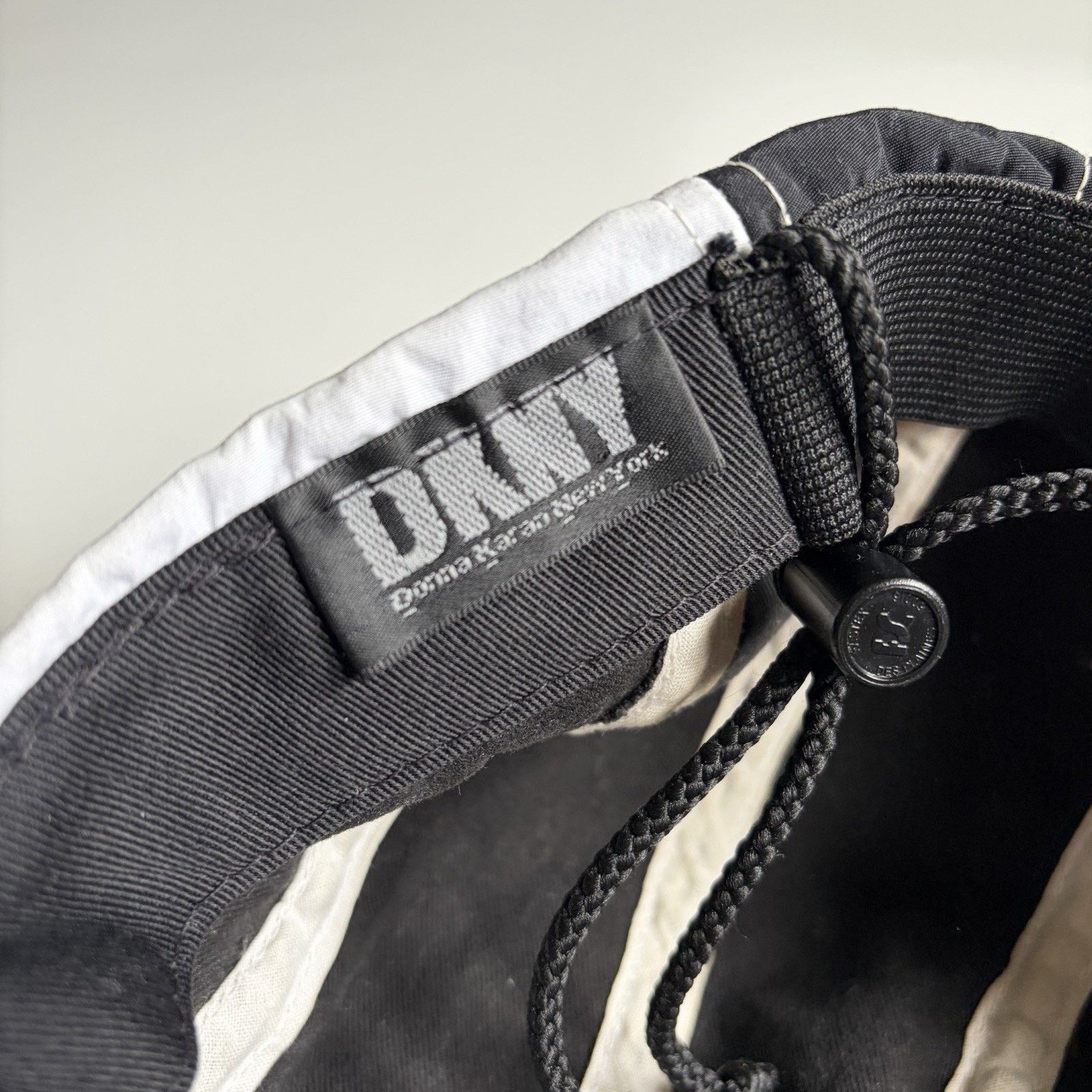 DKNY × Vintage Vintage 90s DKNY USA Pull String 5 Panel Hat Black White Size ONE SIZE - 10 Thumbnail