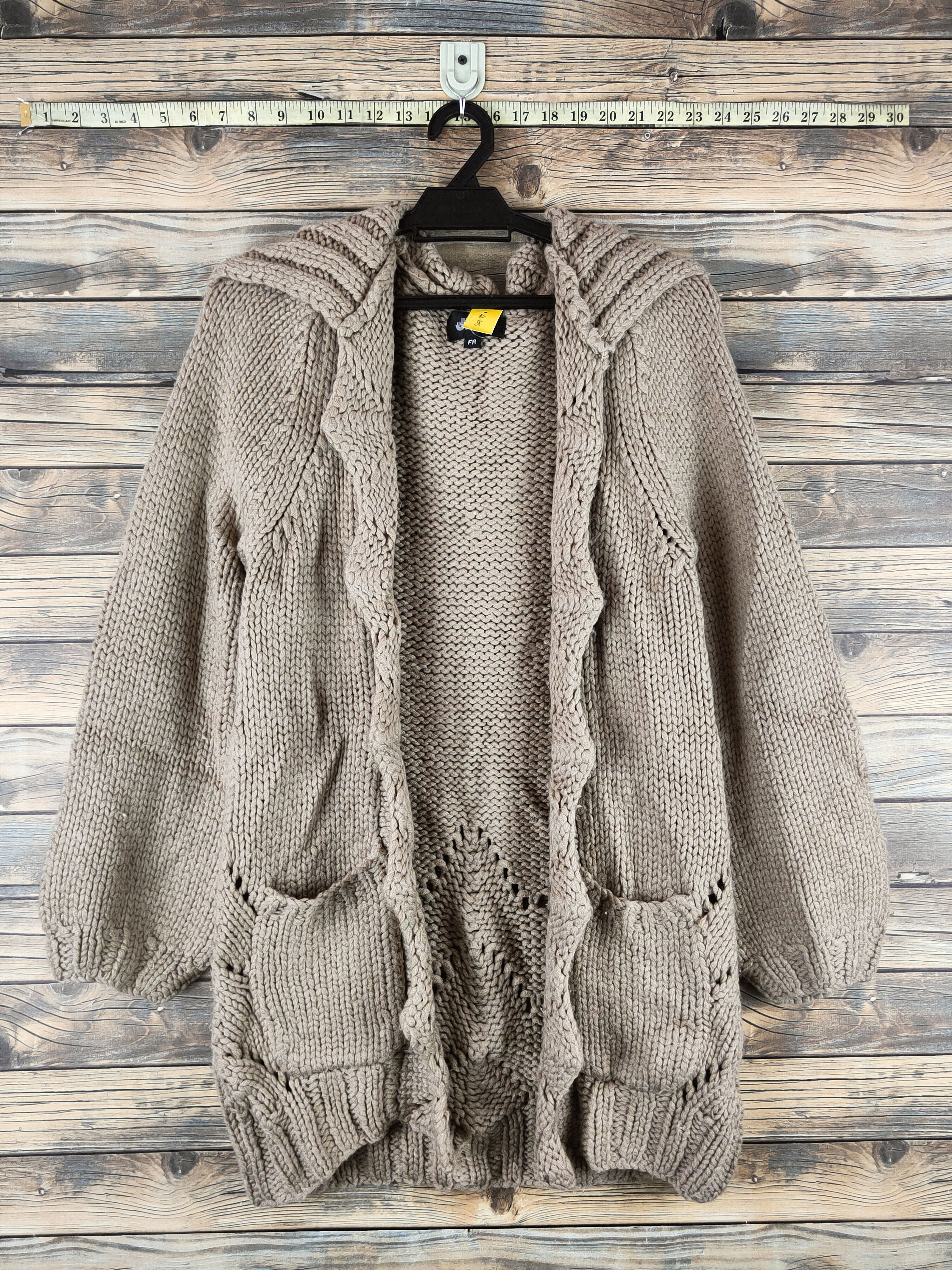 Jil Stuart DL Jill Stuart Beige Knitwear Cardigans #46-605 Size M / US 6-8 / IT 42-44 - 1 Thumbnail