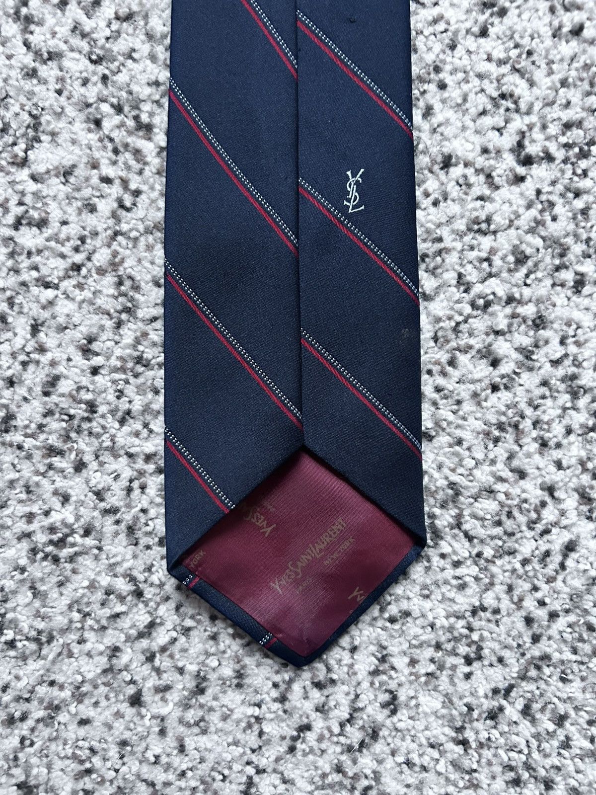 Yves Saint Laurent Vintae Yves Saint Laurent red, blue, and black tie Size ONE SIZE - 4 Thumbnail